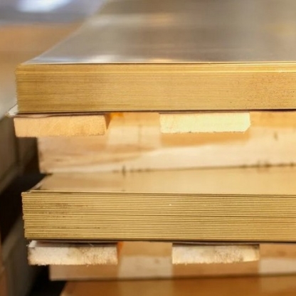 Лист латунный г/к ЛМц58-2 20 мм ГОСТ 2208-2007 в&nbsp;Челябинске

